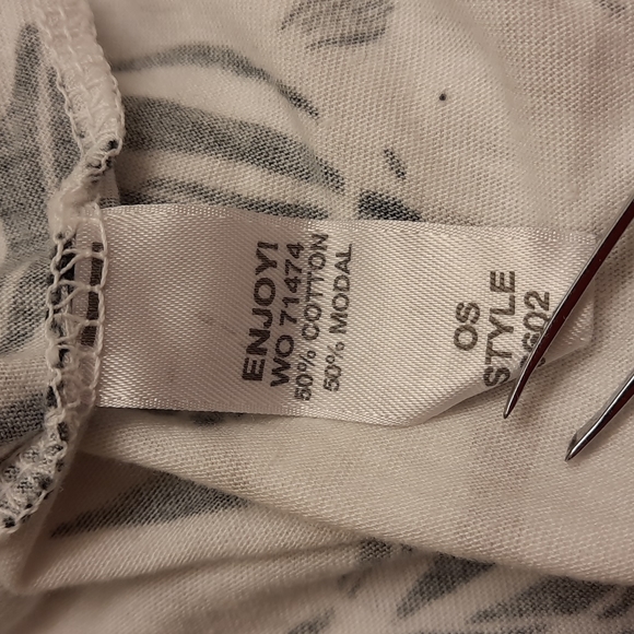 NWT, Michael Stars Crew Neck Floral Top - Picture 10 of 10